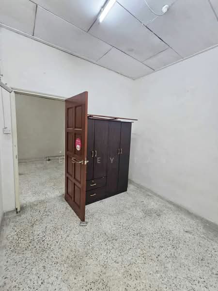 Taman Pelangi untuk Untuk Dijual - RM 758,000, Mac 2026 - Interior - PropertyGuru.com.my