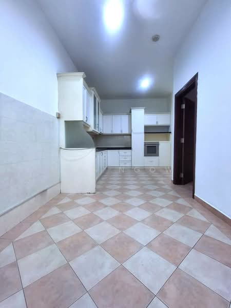 Semi-Detached House for Sale in Petaling Jaya (Selangor) - Ivan Ngow - Kitchen - PropertyGuru.com.my