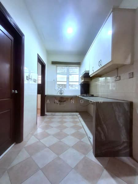 Semi-Detached House for Sale in Petaling Jaya (Selangor) - Ivan Ngow - Kitchen - PropertyGuru.com.my