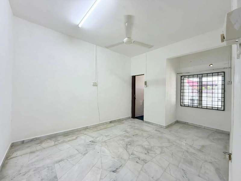 1-storey Terraced House for Sale in Skudai (Johor) - Lesley Tan - Interior - PropertyGuru.com.my