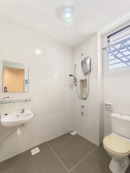 Cluster House for Sale in Taman Skudai Indah (Skudai) - Shishi . - PropertyGuru.com.my