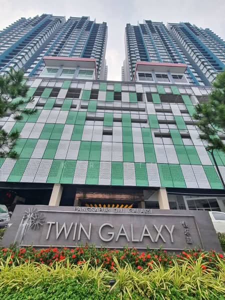 Twin Galaxy (Dwi Galaksi) untuk Untuk Disewa - RM 2,700 /bulan, Mac 2026 - Exterior - PropertyGuru.com.my
