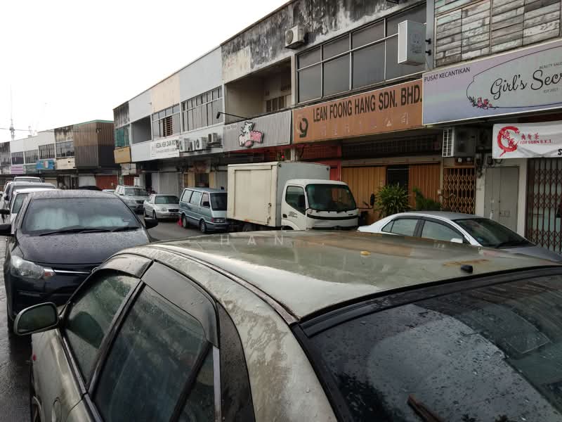 Shop for Sale in Taman Overseas Union (Taman Oug) (Jalan Klang Lama (Old Klang Road)) - Han . - Exterior - PropertyGuru.com.my