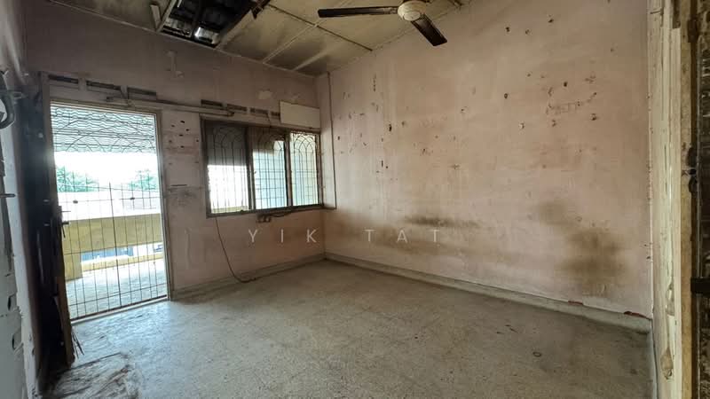 2-storey Terraced House for Sale in Taman Sentosa (Johor Bahru) - Yik Tat - Interior - PropertyGuru.com.my