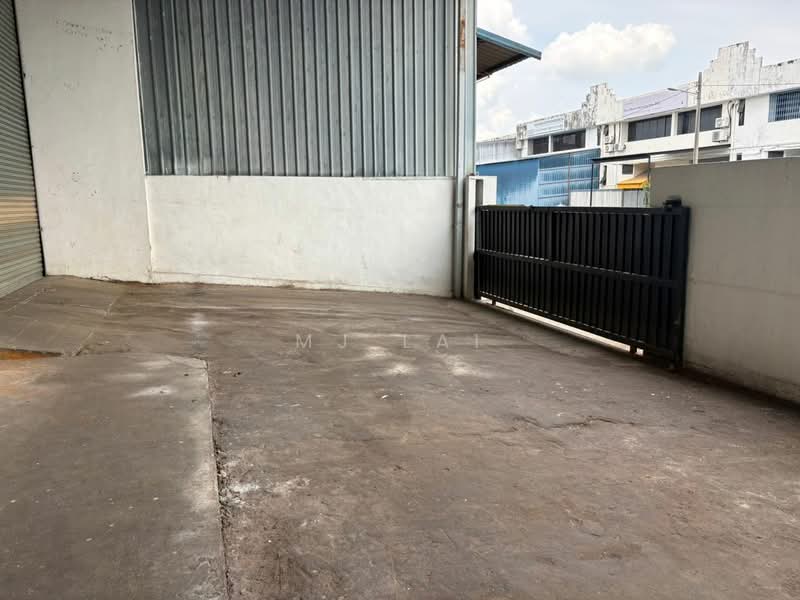 Factory for Rent in Taman Desa Cemerlang (Ulu Tiram) - MJ Lai - Exterior - PropertyGuru.com.my