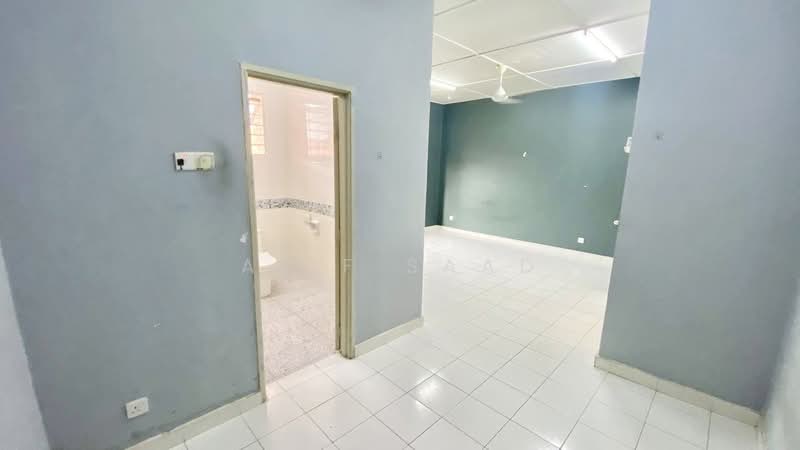 2-storey Terraced House for Sale in Alam Budiman (Shah Alam) - Alif Saad - Bathroom - PropertyGuru.com.my