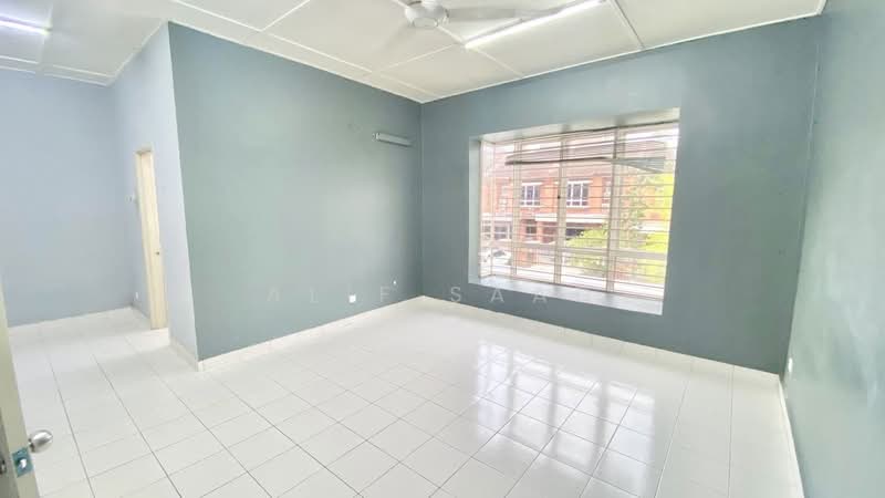 2-storey Terraced House for Sale in Alam Budiman (Shah Alam) - Alif Saad - Interior - PropertyGuru.com.my