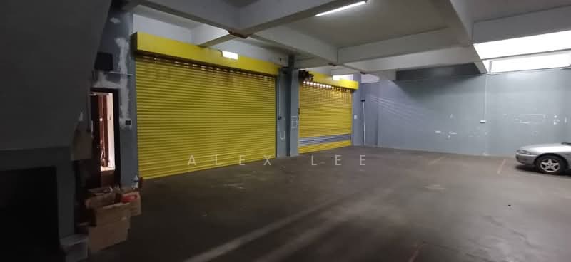 Factory for Rent in Puchong (Selangor) - Alex Lee - Car Park - PropertyGuru.com.my