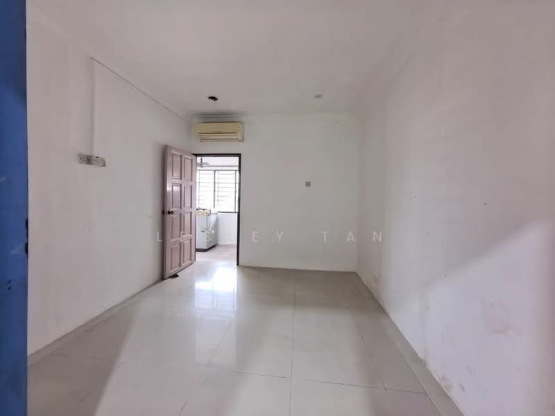 2-storey Terraced House for Sale in Taman Ungku Tun Aminah (Skudai) - Lesley Tan - Interior - PropertyGuru.com.my