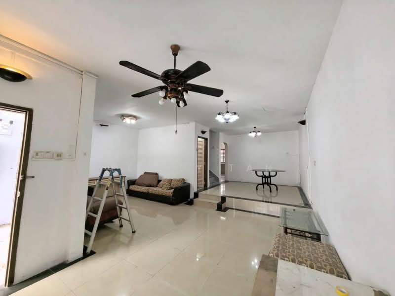 2-storey Terraced House for Sale in Taman Ungku Tun Aminah (Skudai) - Lesley Tan - Living Room - PropertyGuru.com.my