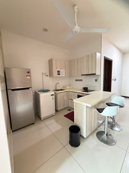 Paragon Suites @ CIQ untuk Untuk Disewa - RM 2,000 /bulan, Apr 2026 - Kitchen - PropertyGuru.com.my
