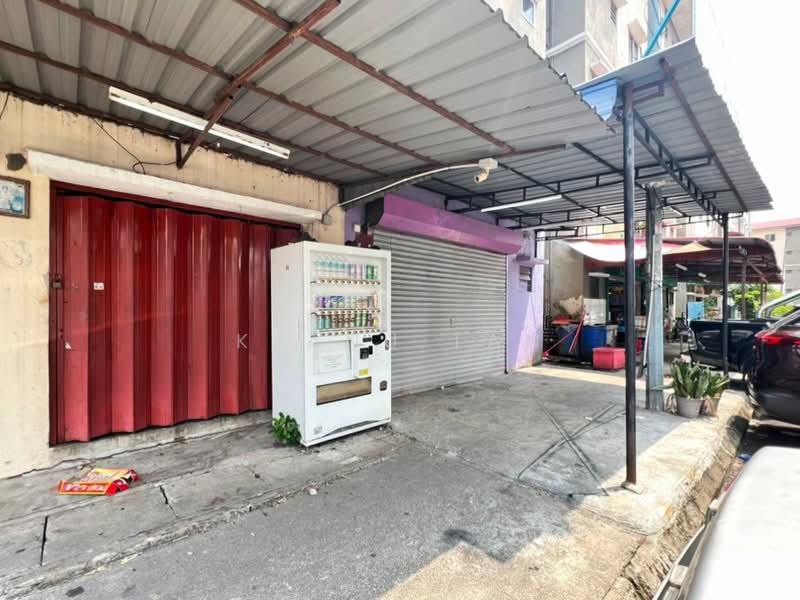 Shop for Sale in Petaling Jaya (Selangor) - Keanu Tan - Exterior - PropertyGuru.com.my