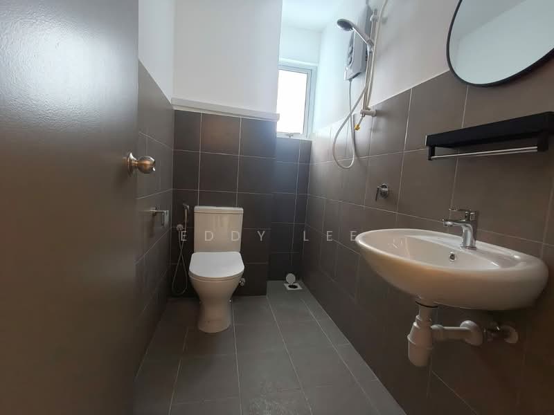 Apartment for Rent at Residensi Akasia Jubilee - Eddy Lee - Bathroom - PropertyGuru.com.my
