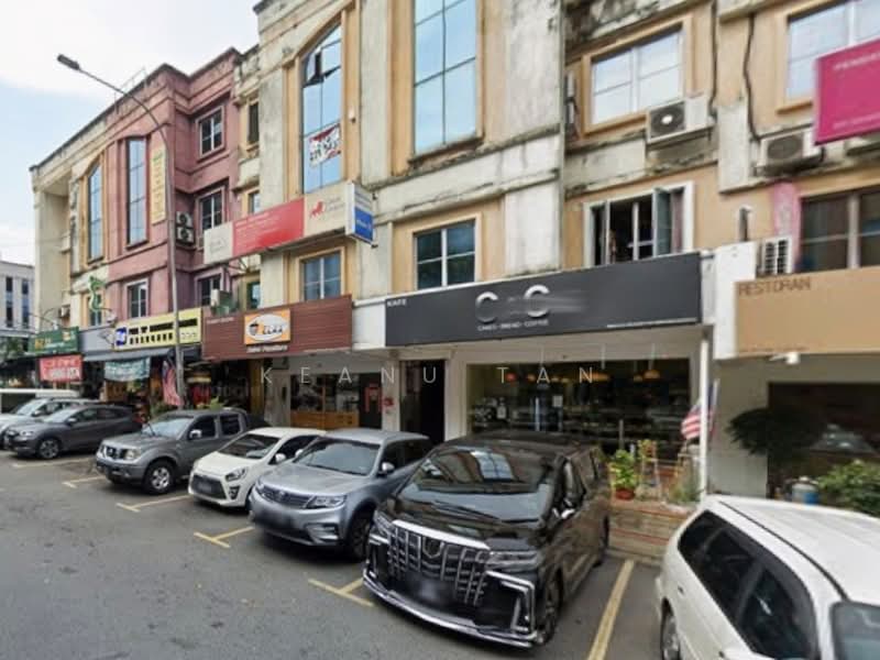 [1st Floor] Medan Putra Business Centre untuk Untuk Disewa - RM 1,400 /bulan, Mac 2026 - Exterior - PropertyGuru.com.my