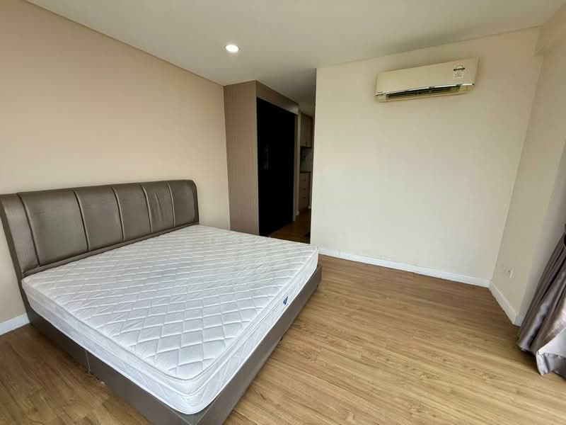 Kondominium untuk Disewa di Vivo Residential Suites - Eddy Lee - Bedroom - PropertyGuru.com.my