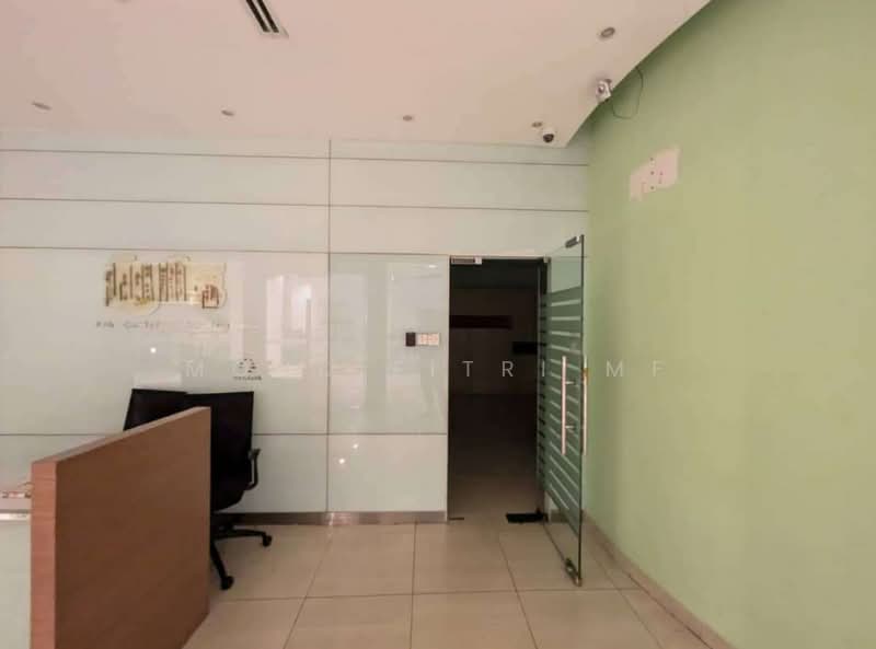 Berjaya Times Square Office Commercial untuk Untuk Disewa - RM 43,208 /bulan, Apr 2026 - Entrance - PropertyGuru.com.my