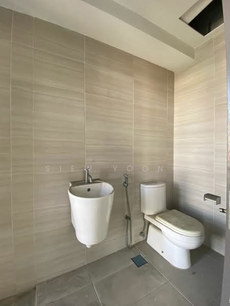 Office for Rent in Kampung Berembang (Ampang) - Siew Yoong - Bathroom - PropertyGuru.com.my