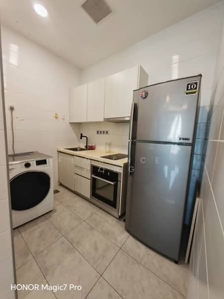 Service Residence for Sale at Paragon Suites @ CIQ - Florence Hong - Kitchen - PropertyGuru.com.my