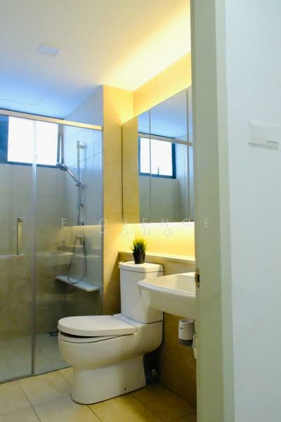Condominium for Sale at The WaterEdge (Pinggiran Air) - Florence Hong - Bathroom - PropertyGuru.com.my