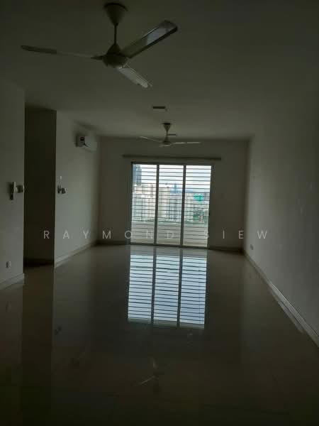 Scenaria @ North Kiara Hills untuk Untuk Disewa - RM 2,100 /bulan, Mac 2026 - Living Room - PropertyGuru.com.my