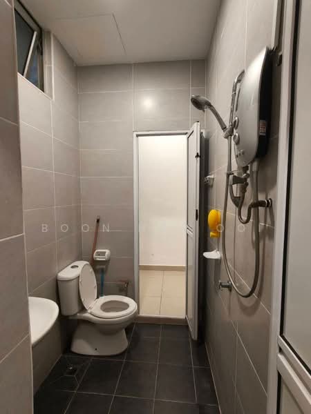 BM City Suites @ BM City Mall untuk Untuk Disewa - RM 1,700 /bulan, Mac 2026 - Bathroom - PropertyGuru.com.my