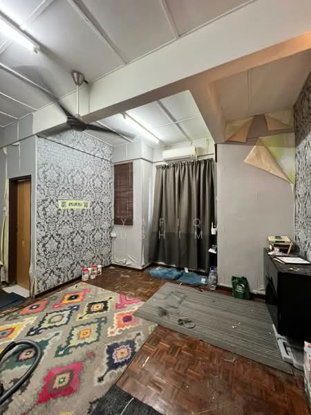Taman Sri Andalas untuk Untuk Dijual - RM 485,000, Mac 2026 - Master Bedroom - PropertyGuru.com.my