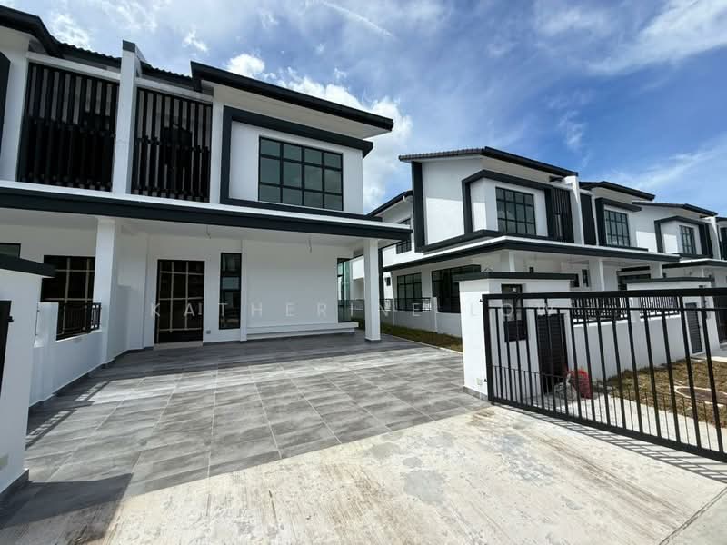 Cluster House for Sale in Iskandar Puteri (Nusajaya) (Johor) - Katherine Low - Exterior - PropertyGuru.com.my