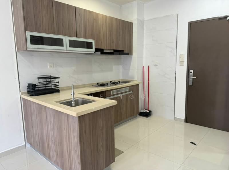 Service Residence for Sale at Country Garden Central Park - Jane Ngoi - Kitchen - PropertyGuru.com.my