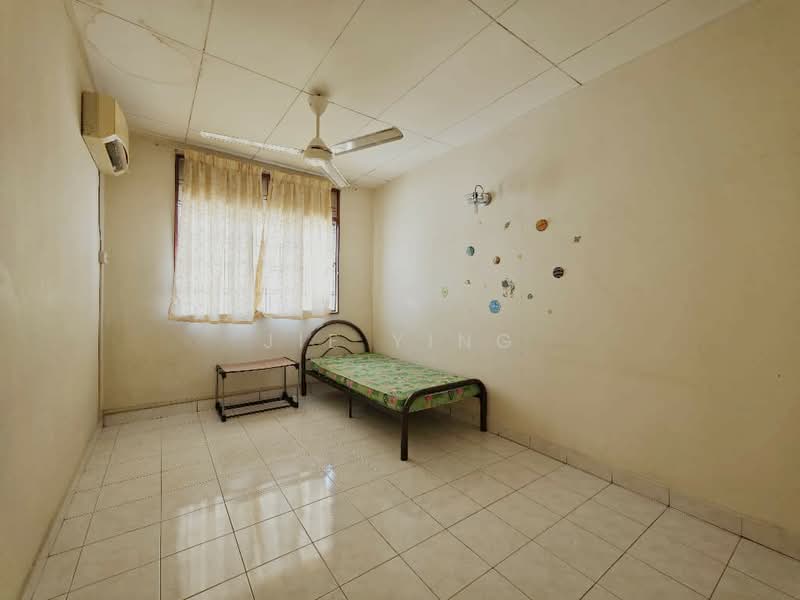 2-storey Terraced House for Rent in Bandar Tasek Mutiara (Simpang Ampat) - Jie Ying - Bedroom - PropertyGuru.com.my