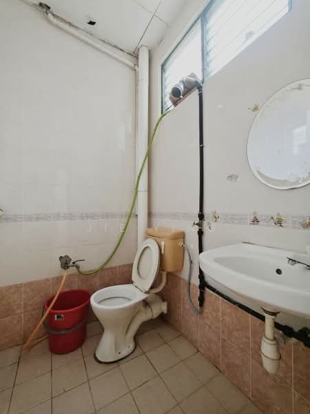 2-storey Terraced House for Rent in Bandar Tasek Mutiara (Simpang Ampat) - Jie Ying - Bathroom - PropertyGuru.com.my