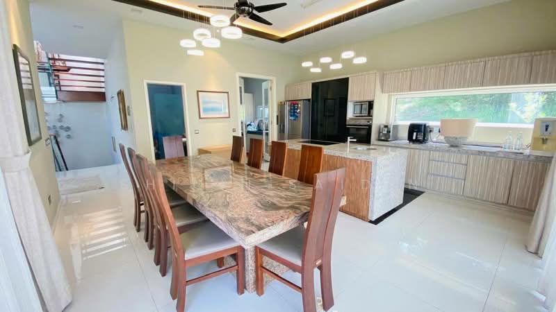 Sunway Rydgeway untuk Untuk Dijual - RM 2,600,000, Mac 2026 - Kitchen - PropertyGuru.com.my