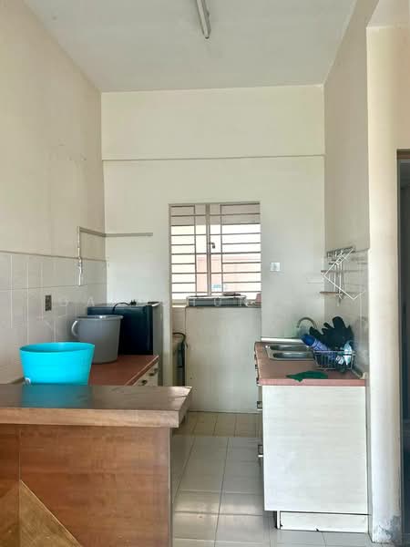 Apartment for Rent at University Place (Plaza Ivory) - Gan Chun Kai - Kitchen - PropertyGuru.com.my