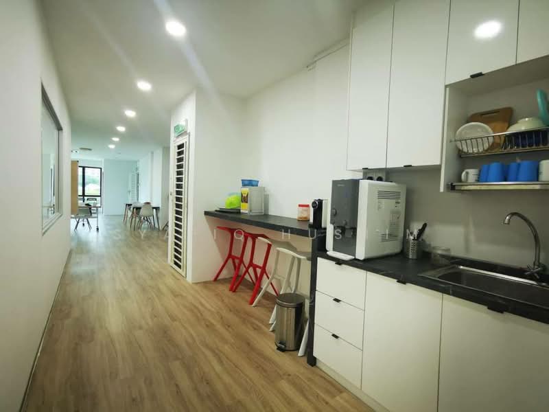 Shop / Office for Sale in Cyberjaya (Selangor) - Syafiq Hushim - Pantry - PropertyGuru.com.my
