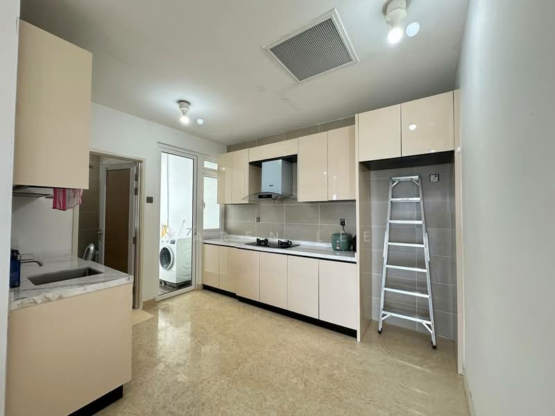 Service Residence for Sale at TriTower Residence @ Johor Bahru Sentral - Karen Lee - Kitchen - PropertyGuru.com.my