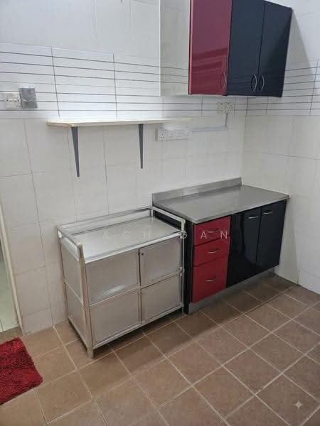 2-storey Terraced House for Sale in Klang (Selangor) - Zach Gan - Kitchen - PropertyGuru.com.my