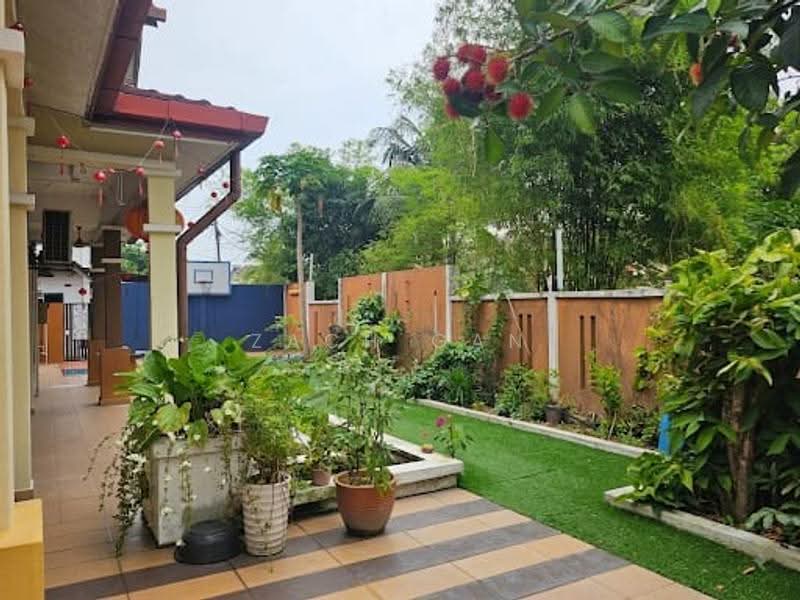 2-storey Terraced House for Sale in Klang (Selangor) - Zach Gan - Exterior - PropertyGuru.com.my