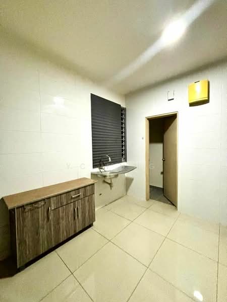 ARC @ Austin Hills untuk Untuk Disewa - RM 1,400 /bulan, Mac 2026 - Kitchen - PropertyGuru.com.my