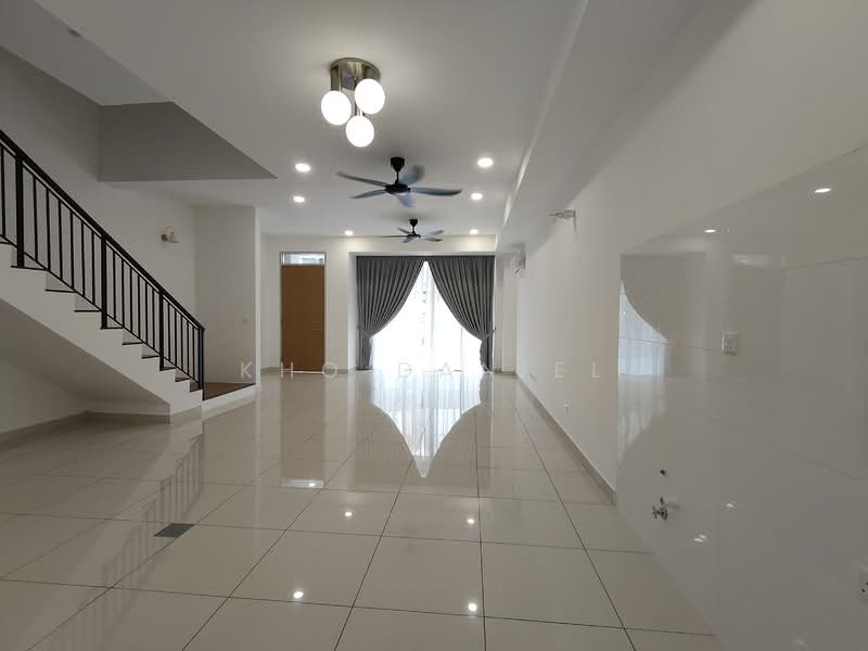 Taman Puchong Legenda untuk Untuk Disewa - RM 5,100 /bulan, Mac 2026 - Living Room - PropertyGuru.com.my