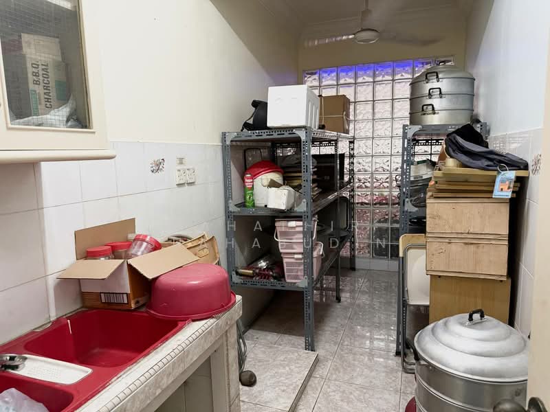 Bungalow for Sale in SS19 (Subang Jaya) - Nahathir Shahabudin - Interior - PropertyGuru.com.my