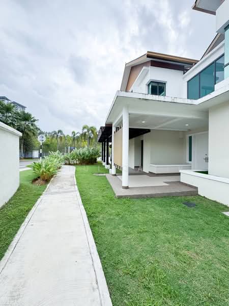 Semi-Detached House for Sale in Symphony Hills (Cyberjaya) - Abdul Qadir - PropertyGuru.com.my