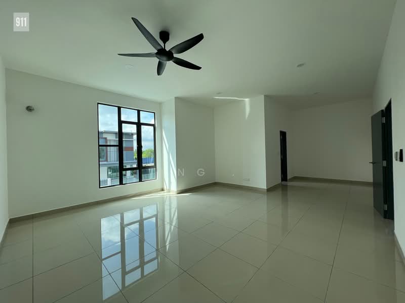 Semi-Detached House for Sale in Klang (Selangor) - Ang . - Living Room - PropertyGuru.com.my