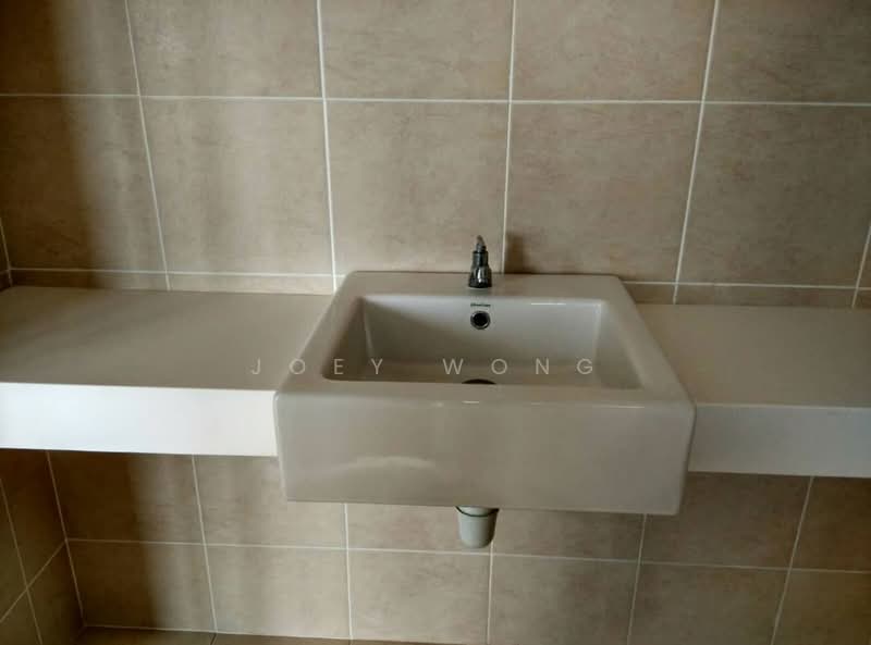 Condominium for Sale at Casa Tropika - Joey Wong - Bathroom - PropertyGuru.com.my