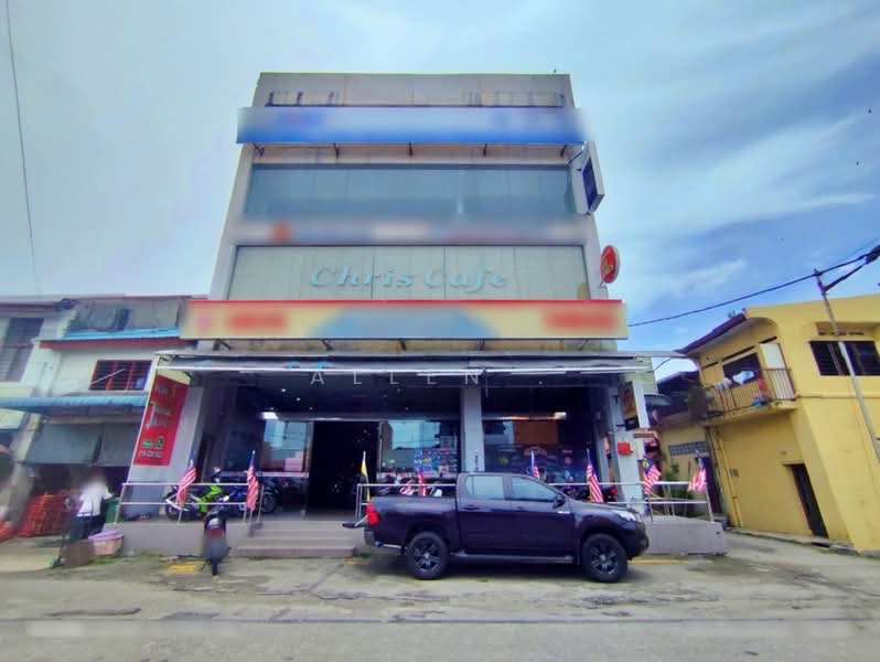 Jalan Putra, Teluk Intan Bank Lelong House Auction Date 30-Mar-26 untuk Untuk Dijual - RM 2,624,400, Apr 2026 - Exterior - PropertyGuru.com.my