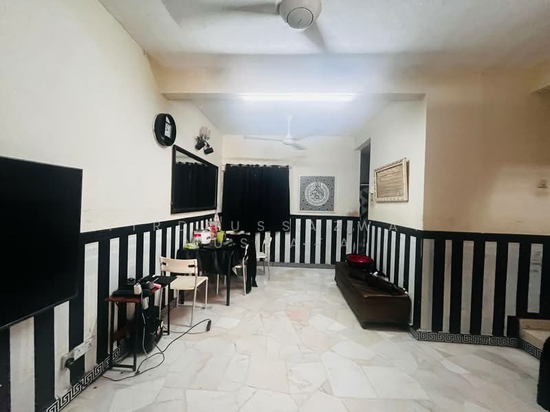 Bandar Baru Selayang untuk Untuk Dijual - RM 599,000, Mac 2026 - Living Room - PropertyGuru.com.my