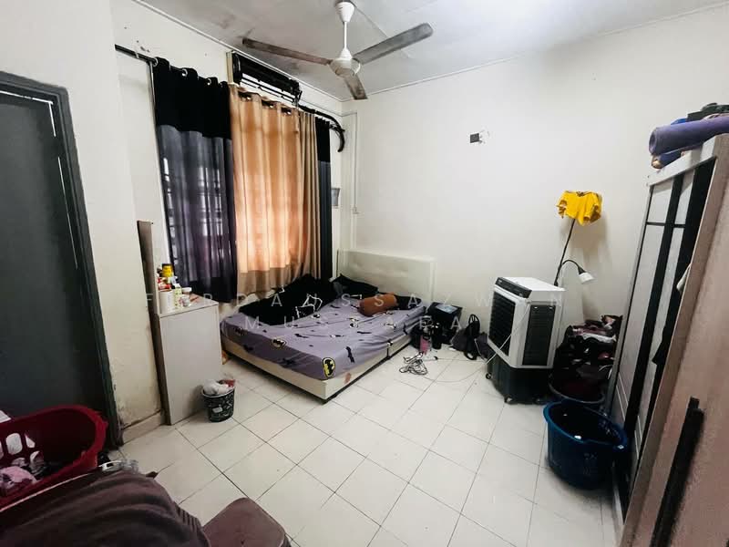 Bandar Baru Selayang untuk Untuk Dijual - RM 599,000, Mac 2026 - Bedroom - PropertyGuru.com.my