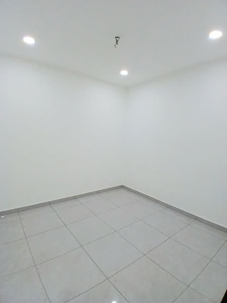 1-storey Terraced House for Sale in Taman Puteri Wangsa (Ulu Tiram) - Ck Leow - Interior - PropertyGuru.com.my