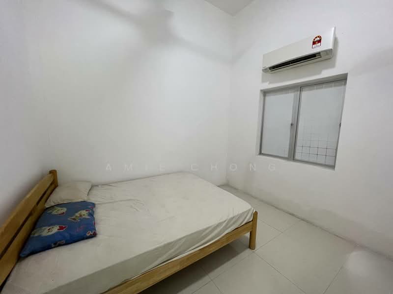 Cluster House for Sale in Bandar Lahat Mines (Lahat) - Amie Chong - Bedroom - PropertyGuru.com.my