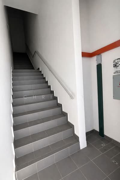 Shop for Sale in Alam Impian (Shah Alam) - Chris Tye - Corridor - PropertyGuru.com.my