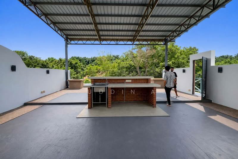 Bungalow for Sale in Cyberjaya (Selangor) - Aizuddin Ali - Exterior - PropertyGuru.com.my