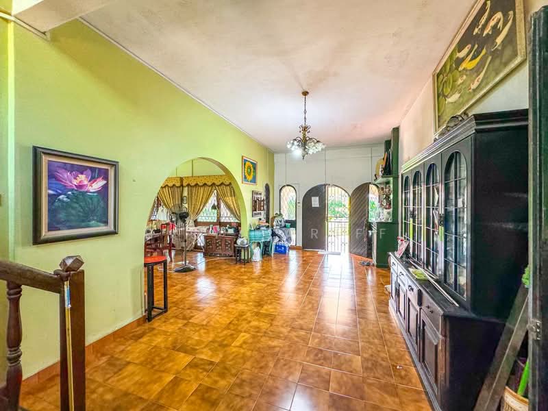 Bungalow for Sale in Bandar Baru Bangi (Selangor) - BILYA ARIFF - Living Room - PropertyGuru.com.my